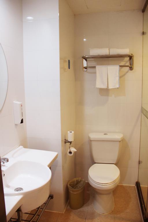 Hanting Hotel Changchun Qimao City Room photo